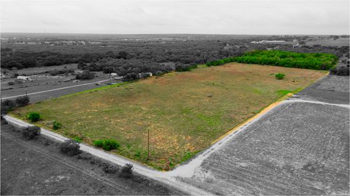 483 Alcorta Ln, Somerset, TX, 78069-3726 | Card Image