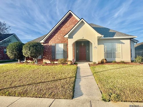 11117 Gold Cup Ave, Baton Rouge, LA, 70816-4080 | Card Image