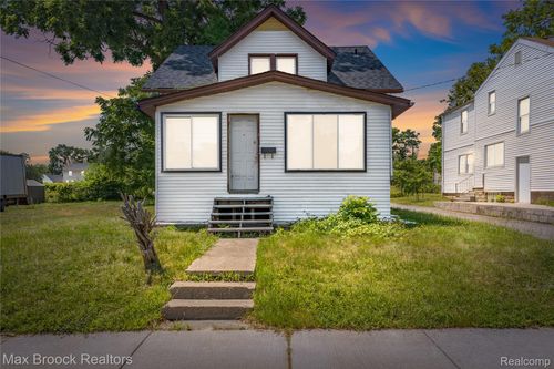 268 S Paddock Street, Pontiac, MI, 48342 | Card Image