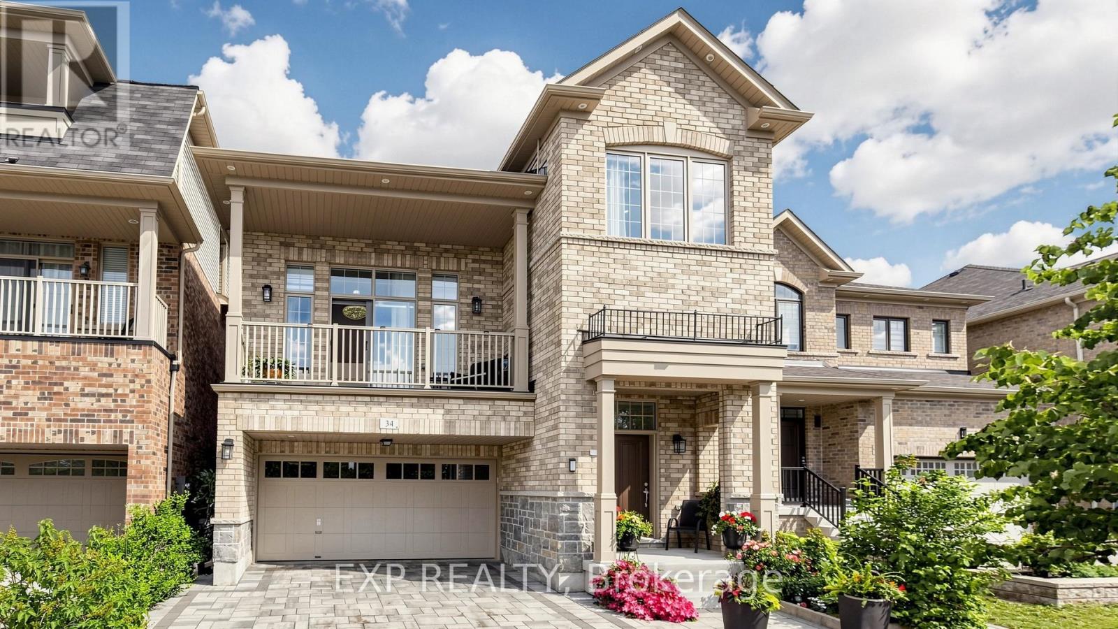Residential in Whitchurch-Stouffville (Stouffville)