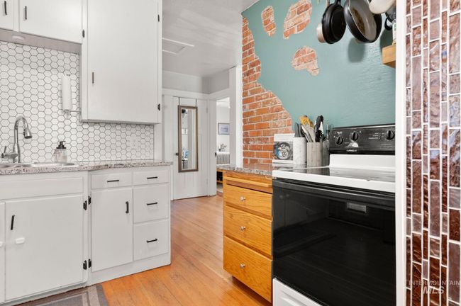 907 3 Rd St, House other with 3 bedrooms, 1 bathrooms and null parking in Lewiston ID | Image 11
