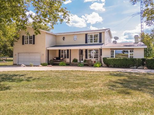 8066 N 1300 East Rd, Shirley, IL, 61772-9566 | Card Image