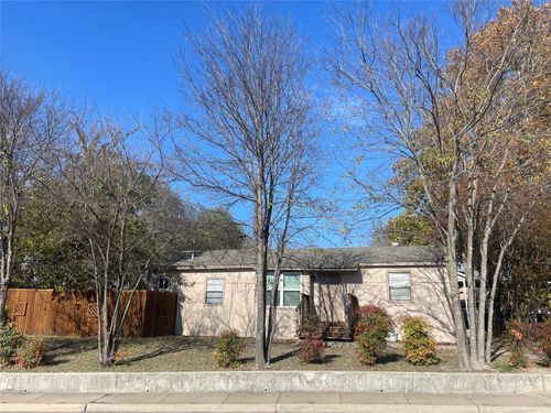 203 Broad St, Mckinney, TX, 75069-2301 | Card Image