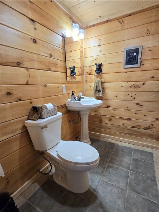 30925 County Highway F, House other with 3 bedrooms, 4 bathrooms and null parking in NEW AUBURN WI | Image 16
