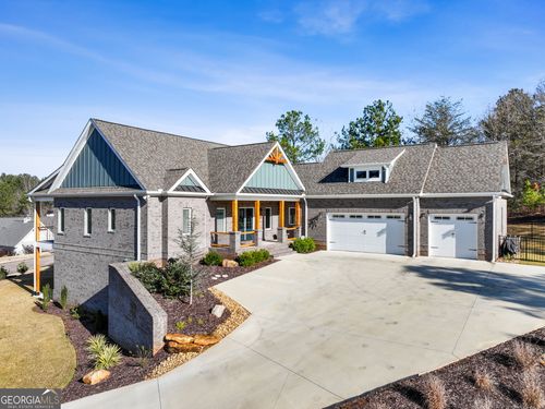 1675 Currahee Club Dr, Toccoa, GA, 30577-7070 | Card Image