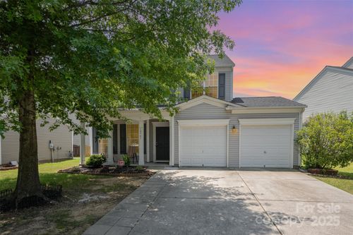 10901 Claude Freeman Dr, Charlotte, NC, 28262-1542 | Card Image