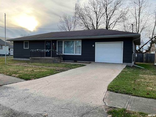104 S Price St, Industry, IL, 61440-5144 | Card Image