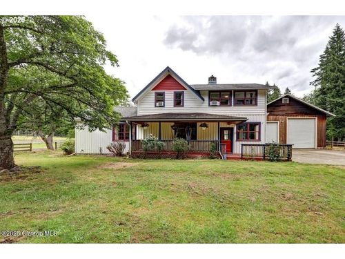 42684 Hillcrest Loop, Astoria, OR, 97103-8425 | Card Image