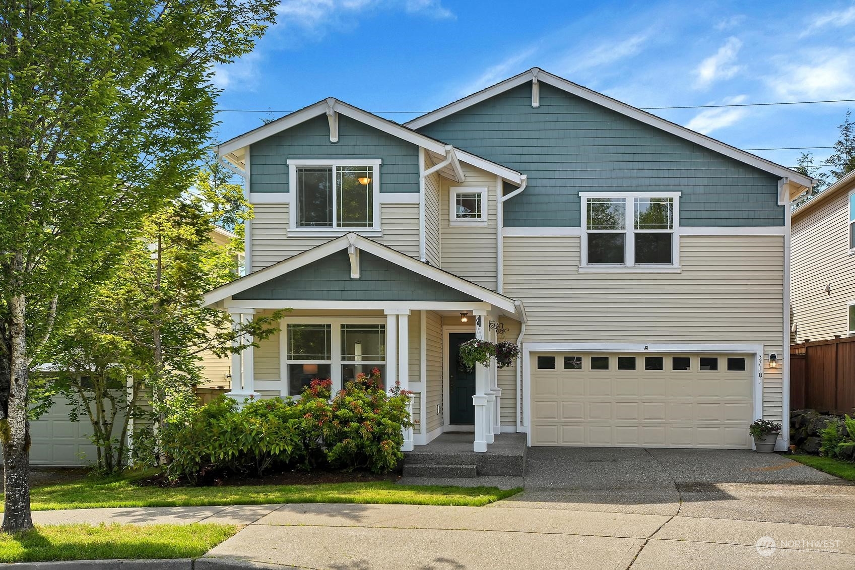 Stewart St, Snoqualmie, WA 98065