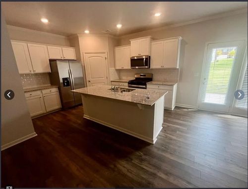 3041-3041 Greyton Dr, Buford, GA, 30519-4813 | Card Image