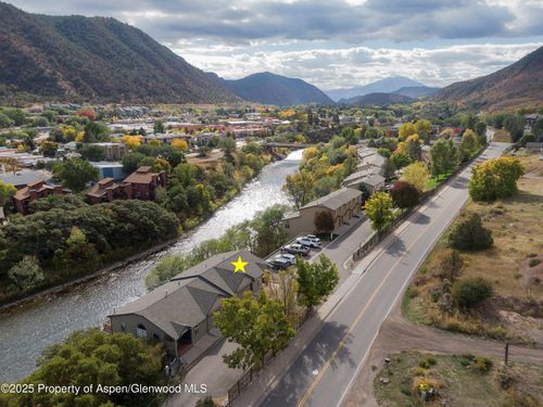 2482 Woodberry Dr, Glenwood Springs, CO, 81601-4067 | Card Image