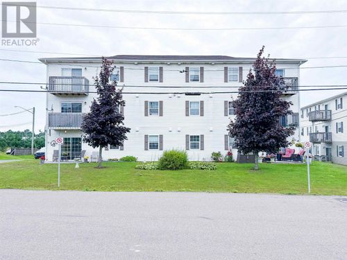 11 Elena Crt, Charlottetown, PE, C1C0B2 | Card Image