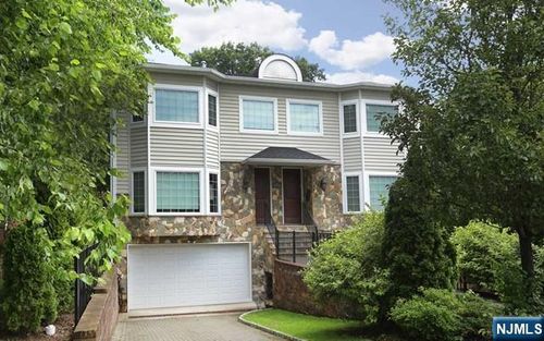 47 Sunset Ln, Tenafly, NJ, 07670-1632 | Card Image