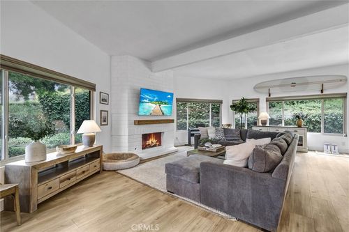 83-1 Vista Del Ponto, San Clemente, CA, 92672-3153 | Card Image