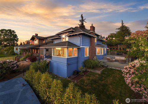 1015 14th St, Bellingham, WA, 98225-6601 | Card Image
