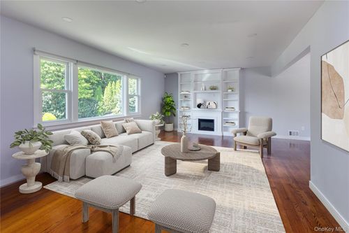 22 Jason Ln, Mamaroneck, NY, 10543-2109 | Card Image