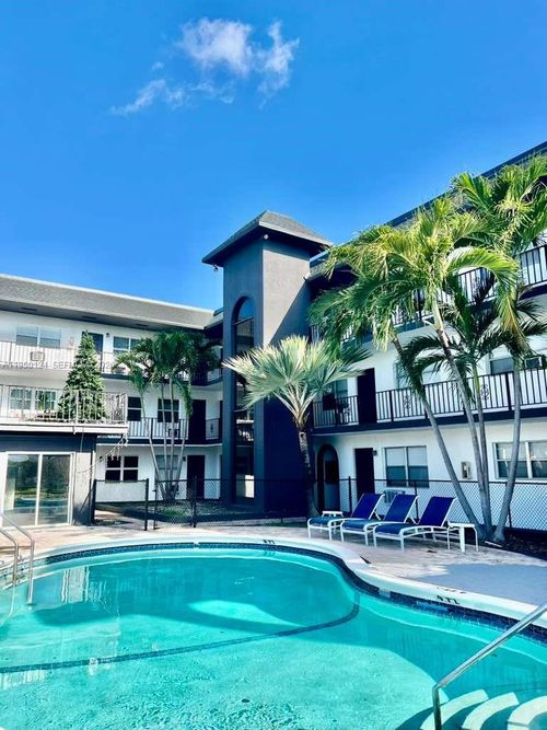 apt-305-1100 Ne 9th Ave, Fort Lauderdale, FL, 33304-2157 | Card Image
