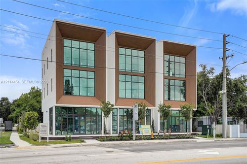 203-401 Pembroke Rd, Hallandale Beach, FL, 33009 | Card Image