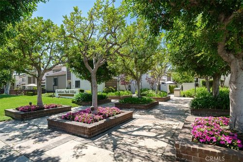 l-582 W Huntington Dr, Arcadia, CA, 91007 | Card Image