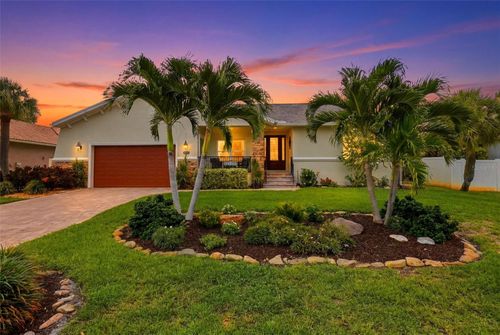 661 7th Ave N, Tierra Verde, FL, 33715-2004 | Card Image