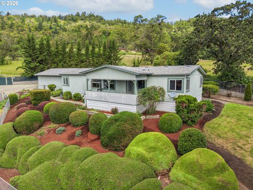 199 Nw Cordelia Ct, Roseburg, OR, 97471 | Card Image