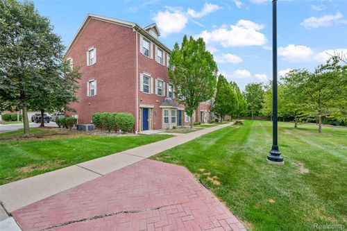 22730 Goddard Rd, Taylor, MI, 48180-4126 | Card Image