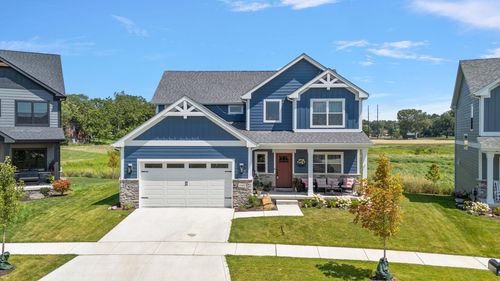 1568 Forest Ridge Dr, Valparaiso, IN, 46385-0061 | Card Image