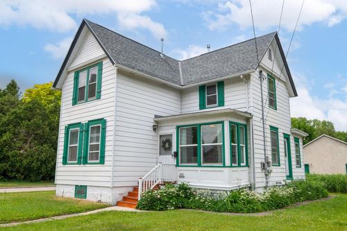 N50W6466 Western Road, Cedarburg, WI, 53012 | Card Image