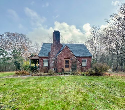 2-45 Hoppen Rd, New Hartford, CT, 06057-2627 | Card Image