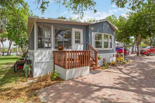 r43-1300 N River Rd, Venice, FL, 34293-4701 | Card Image