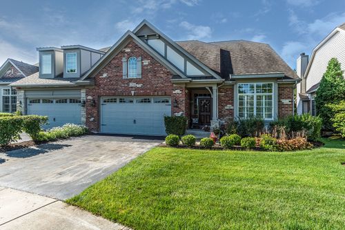 1234 Stonebriar Ct, Naperville, IL, 60540-8017 | Card Image