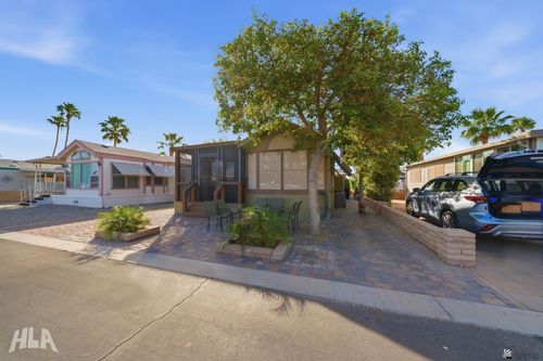 5707 E 32nd St, Yuma, AZ, 85365-1200 | Card Image