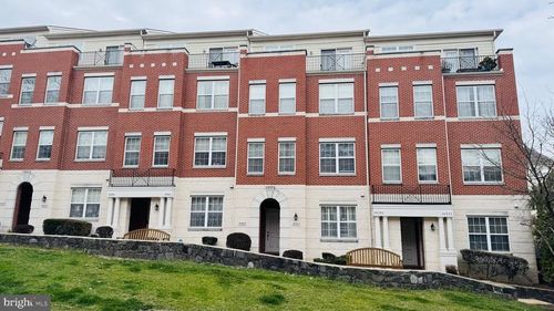 4426 Beechstone Ln, FAIRFAX, VA, 22033-6027 | Card Image