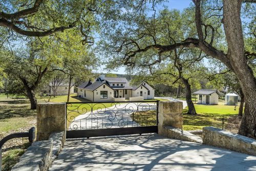 312 Rancho Grande Dr, Wimberley, TX, 78676-6501 | Card Image
