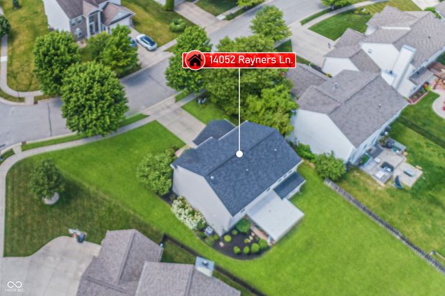 Check out that gorgeous landscaping! | Image 41