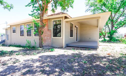 1 Colony Row, Brackettville, TX, 78832 | Card Image