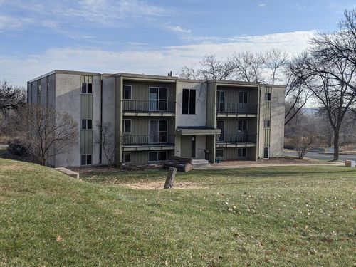 1120 Bryant Ave, South Saint Paul, MN, 55075-1441 | Card Image