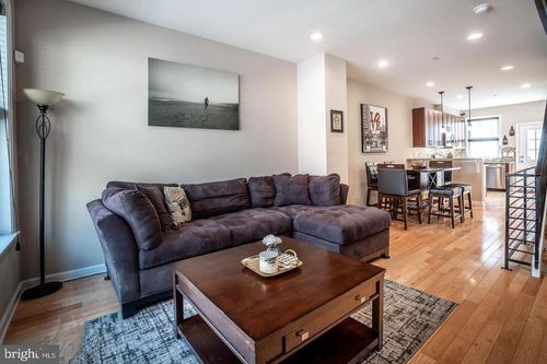 1720 Annin St, PHILADELPHIA, PA, 19146-3008 | Card Image