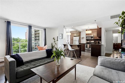 505-320 5th Avenue N, Saskatoon, SK, S7K2P5 | Card Image