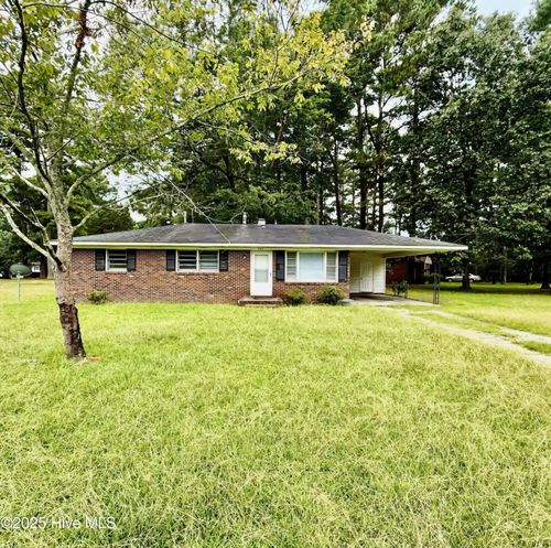4137 Martha Loop, Farmville, NC, 27828-1885 | Card Image