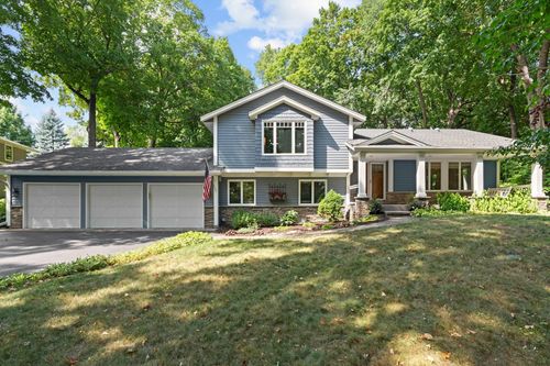 3116 Old County Road 15, Wayzata, MN, 55391-9764 | Card Image