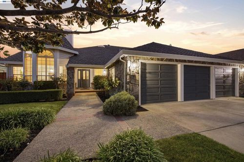 2956 Amoroso Ct, Pleasanton, CA, 94566-6300 | Card Image