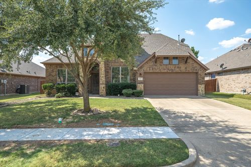 1122 Woods Rd, Forney, TX, 75126-4088 | Card Image