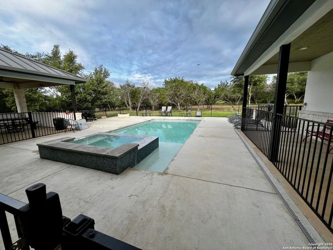 34 Lazy Dr, House other with 5 bedrooms, 6 bathrooms and null parking in Concan TX | Image 26