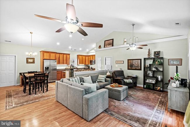 126 Pioneer Trl, House other with 3 bedrooms, 2 bathrooms and null parking in Hague VA | Image 7
