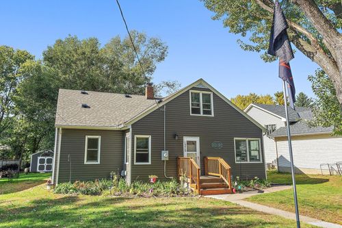 1575 3rd Ave, Newport, MN, 55055-1073 | Card Image