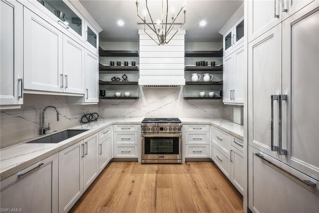 691 Annemore Ln, House other with 5 bedrooms, 8 bathrooms and 4 parking in NAPLES FL | Image 12