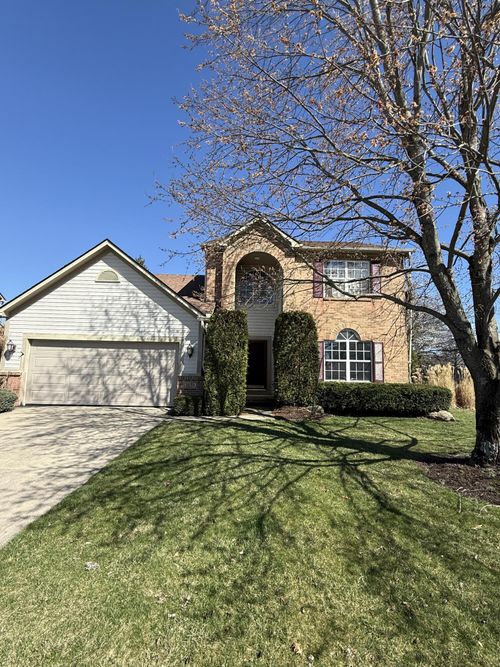 8686 Kingsley Dr, Reynoldsburg, OH, 43068-4780 | Card Image