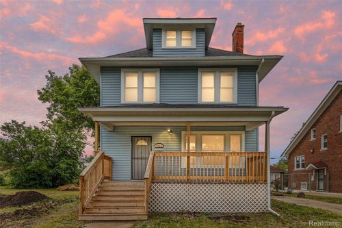 534 Trowbridge St, Detroit, MI, 48202-1342 | Card Image