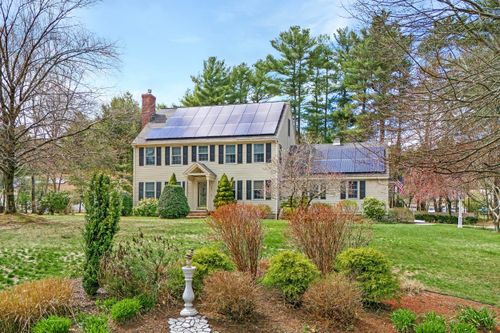 842 Main St, West Wareham, MA, 02576-1329 | Card Image